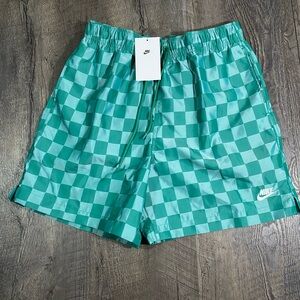NEW | NIKE Mens Athletic Shorts